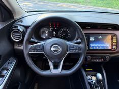 NISSAN KICKS 1.6 EXCLUSIVE 16V 2023/2024 KASPER VEÍCULOS DOIS IRMÃOS / Carros no Vale