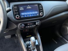 NISSAN KICKS 1.6 EXCLUSIVE 16V 2023/2024 KASPER VEÍCULOS DOIS IRMÃOS / Carros no Vale