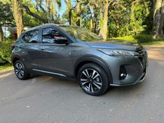 NISSAN KICKS 1.6 EXCLUSIVE 16V 2023/2024 KASPER VEÍCULOS DOIS IRMÃOS / Carros no Vale