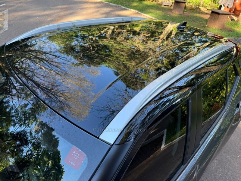 NISSAN KICKS 1.6 EXCLUSIVE 16V 2023/2024 KASPER VEÍCULOS DOIS IRMÃOS / Carros no Vale