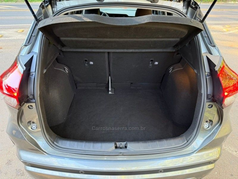 NISSAN KICKS 1.6 EXCLUSIVE 16V 2023/2024 KASPER VEÍCULOS DOIS IRMÃOS / Carros no Vale
