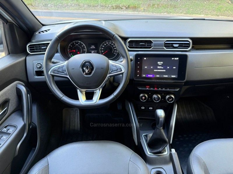 RENAULT DUSTER 1.6 ICONIC 16V 2023/2024 KASPER VEÍCULOS DOIS IRMÃOS / Carros no Vale