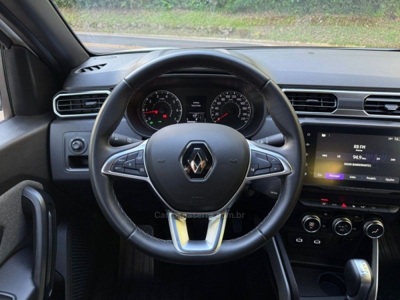 RENAULT DUSTER 1.6 ICONIC 16V 2023/2024 KASPER VEÍCULOS DOIS IRMÃOS / Carros no Vale