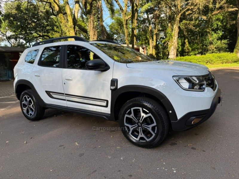 RENAULT DUSTER 1.6 ICONIC 16V 2023/2024 KASPER VEÍCULOS DOIS IRMÃOS / Carros no Vale
