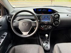 TOYOTA ETIOS 1.3 X 16V 2019/2020 KASPER VEÍCULOS DOIS IRMÃOS / Carros no Vale