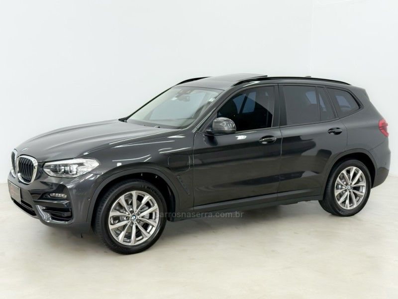 BMW X3 2.0 XDRIVE 30E X LINE 16V TURBO HÍBRIDO 2021/2021 FOCAR VEÍCULOS CAXIAS DO SUL / Carros no Vale