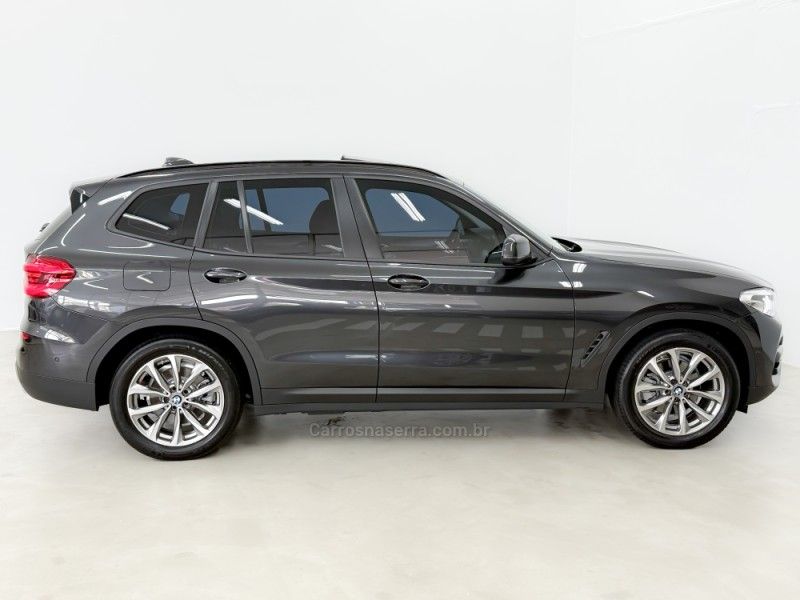 BMW X3 2.0 XDRIVE 30E X LINE 16V TURBO HÍBRIDO 2021/2021 FOCAR VEÍCULOS CAXIAS DO SUL / Carros no Vale