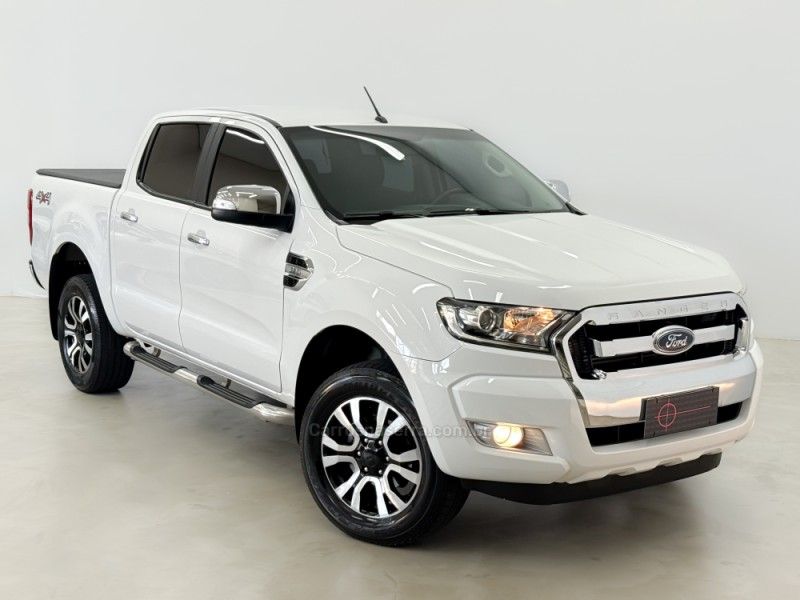 FORD RANGER 3.2 XLT 4X4 CD 20V 2018/2019 FOCAR VEÍCULOS CAXIAS DO SUL / Carros no Vale