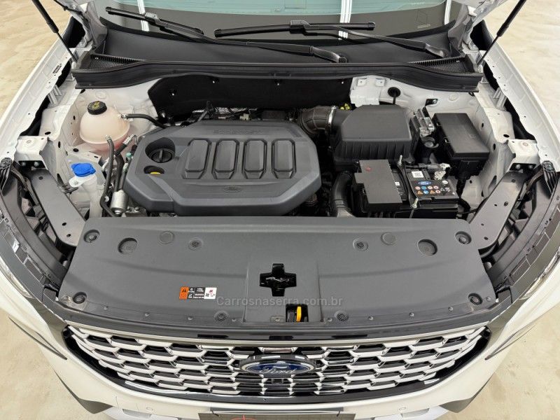 FORD TERRITORY 1.5 GTDI ECOBOOST TITANIUM 16V 2023/2024 FOCAR VEÍCULOS CAXIAS DO SUL / Carros no Vale