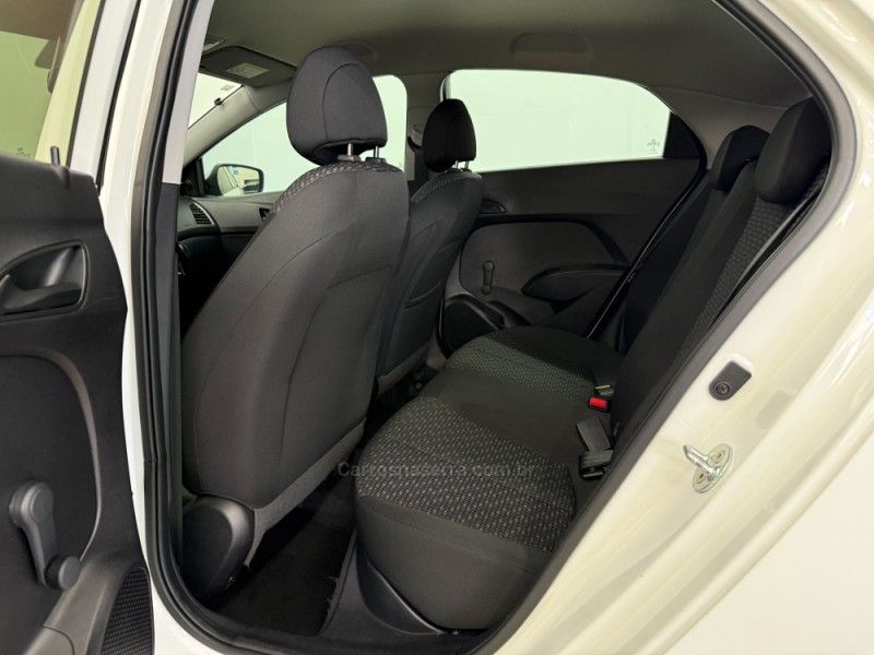 HYUNDAI HB20 1.0 UNIQUE 12V 2018/2019 FOCAR VEÍCULOS CAXIAS DO SUL / Carros no Vale