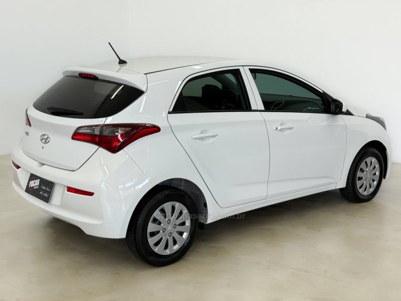 HYUNDAI HB20 1.0 UNIQUE 12V 2018/2019 FOCAR VEÍCULOS CAXIAS DO SUL / Carros no Vale