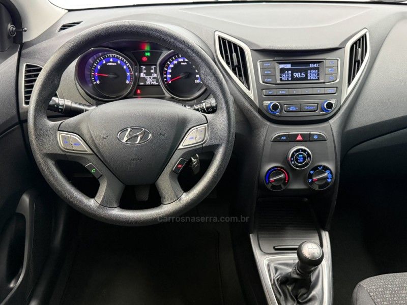 HYUNDAI HB20 1.0 UNIQUE 12V 2018/2019 FOCAR VEÍCULOS CAXIAS DO SUL / Carros no Vale