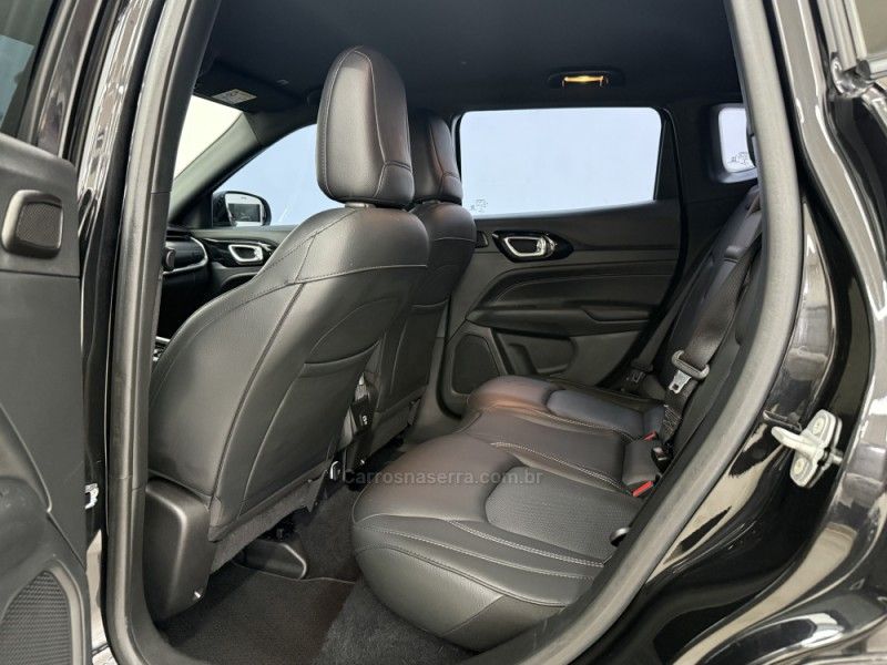 JEEP COMPASS 1.3 SERIE 80 ANOS 16V TURBO 2022/2022 FOCAR VEÍCULOS CAXIAS DO SUL / Carros no Vale JEEP COMPASS 1.3 SERIE 80 ANOS 16V TURBO 2022/2022 FOCAR VEÍCULOS CAXIAS DO SUL / Carros no Vale