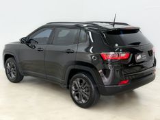 JEEP COMPASS 1.3 SERIE 80 ANOS 16V TURBO 2022/2022 FOCAR VEÍCULOS CAXIAS DO SUL / Carros no Vale
