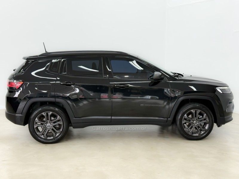 JEEP COMPASS 1.3 SERIE 80 ANOS 16V TURBO 2022/2022 FOCAR VEÍCULOS CAXIAS DO SUL / Carros no Vale JEEP COMPASS 1.3 SERIE 80 ANOS 16V TURBO 2022/2022 FOCAR VEÍCULOS CAXIAS DO SUL / Carros no Vale