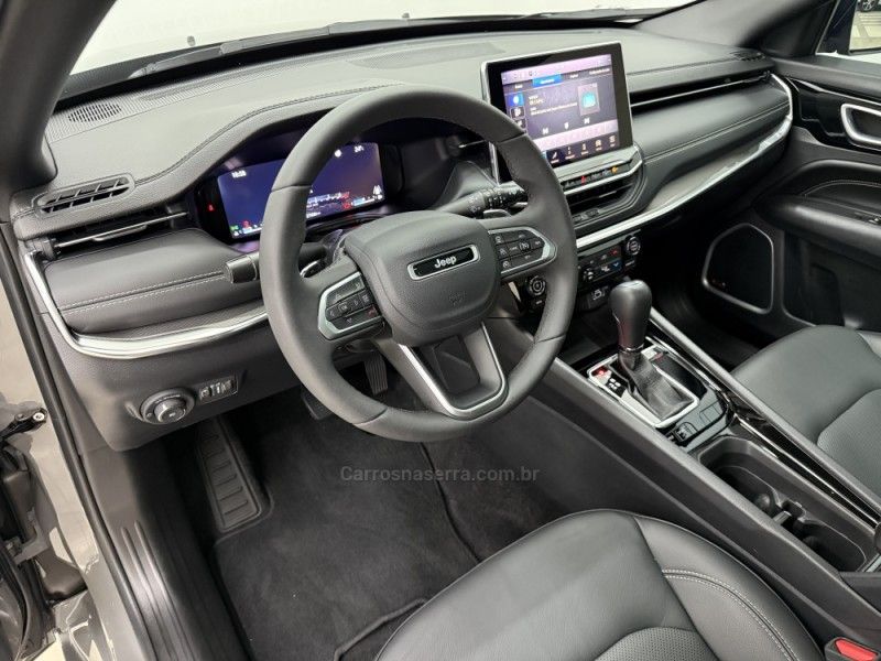 JEEP COMPASS 1.3 SERIE S T270 16V TURBO 2023/2024 FOCAR VEÍCULOS CAXIAS DO SUL / Carros no Vale JEEP COMPASS 1.3 SERIE S T270 16V TURBO 2023/2024 FOCAR VEÍCULOS CAXIAS DO SUL / Carros no Vale