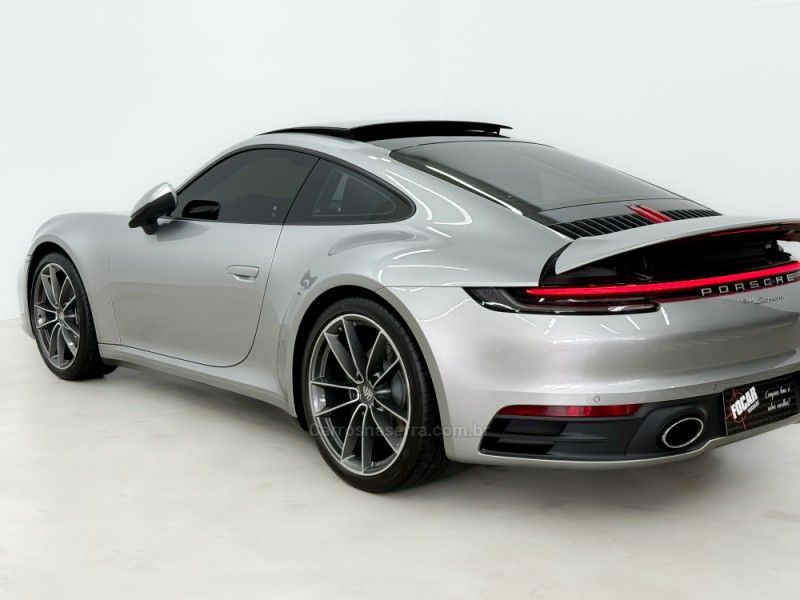 PORSCHE 911 3.0 CARRERA COUPÉ 2024/2024 FOCAR VEÍCULOS CAXIAS DO SUL / Carros no Vale