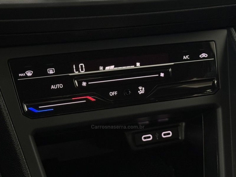 VOLKSWAGEN NIVUS 1.0 200 TSI HIGHLINE LAUNCHING EDITION TOTAL 2023/2023 FOCAR VEÍCULOS CAXIAS DO SUL / Carros no Vale