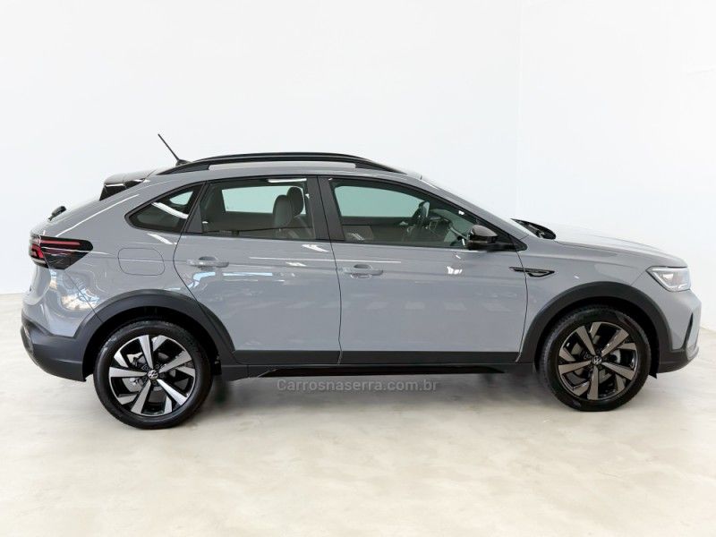 VOLKSWAGEN NIVUS 1.0 200 TSI HIGHLINE LAUNCHING EDITION TOTAL 2023/2023 FOCAR VEÍCULOS CAXIAS DO SUL / Carros no Vale