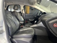 FORD FOCUS 2.0 16V 2014/2014 PRIME MULTIMARCAS CAXIAS DO SUL / Carros no Vale