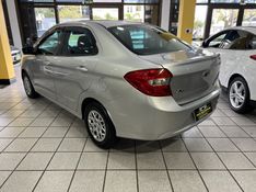 FORD KA 1.5 SE PLUS SEDAN 2015/2015 PRIME MULTIMARCAS CAXIAS DO SUL / Carros no Vale
