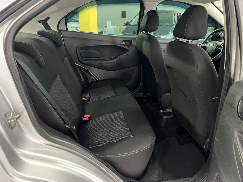 FORD KA 1.5 SE PLUS SEDAN 2015/2015 PRIME MULTIMARCAS CAXIAS DO SUL / Carros no Vale