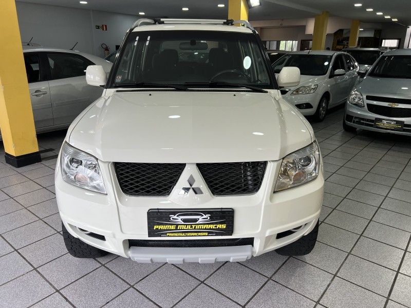 MITSUBISHI PAJERO TR4 2.0 4X4 16V 131CV 2011/2011 PRIME MULTIMARCAS CAXIAS DO SUL / Carros no Vale
