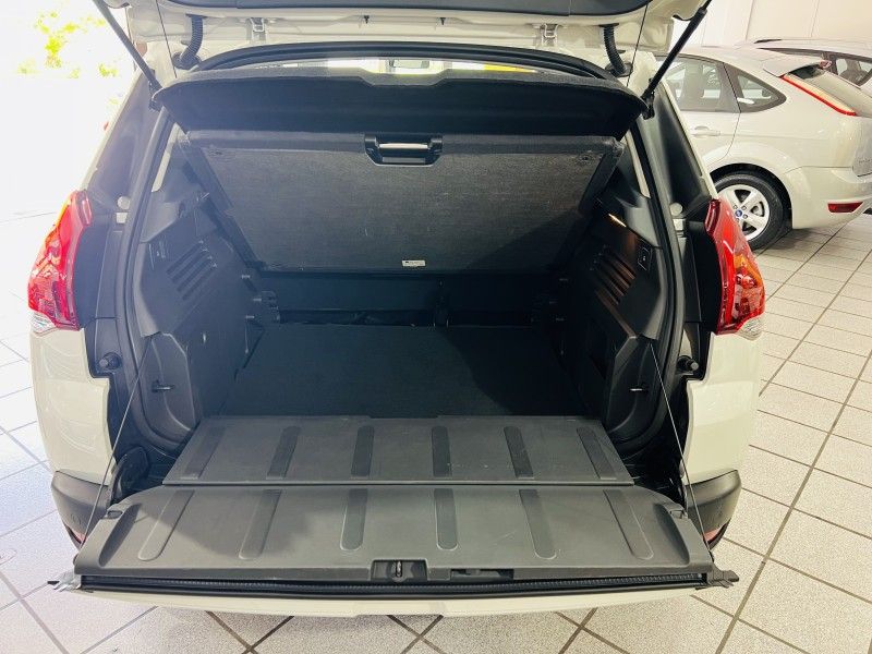 PEUGEOT 3008 1.6 GRIFFE PACK THP 16V 2014/2015 PRIME MULTIMARCAS CAXIAS DO SUL / Carros no Vale
