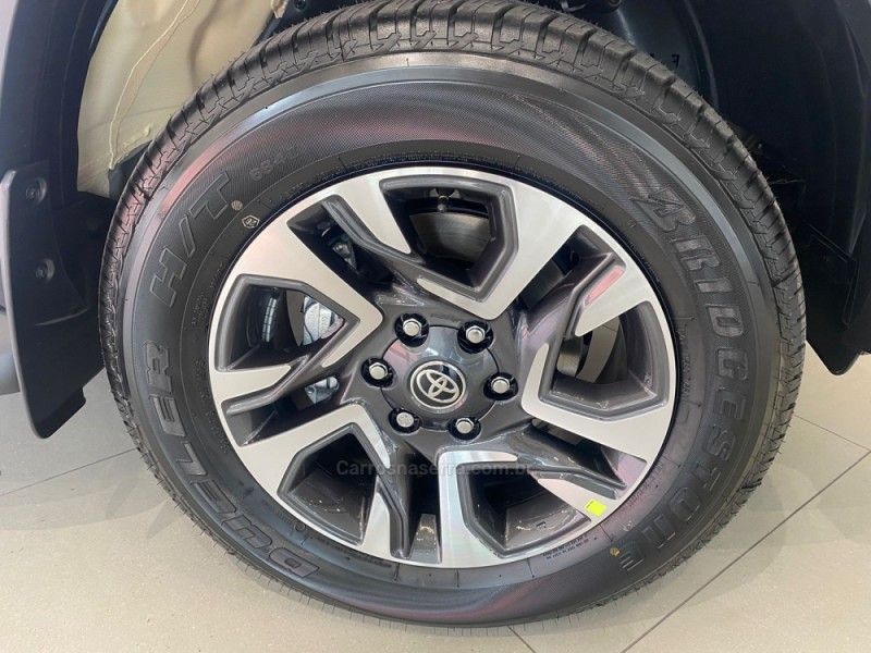 TOYOTA HILUX SW4 2.8 4X4 SRX PLATINUM TURBO 2025/2025 ÓTIMA CAR FLORES DA CUNHA / Carros no Vale TOYOTA HILUX SW4 2.8 4X4 SRX PLATINUM TURBO 2025/2025 ÓTIMA CAR FLORES DA CUNHA / Carros no Vale