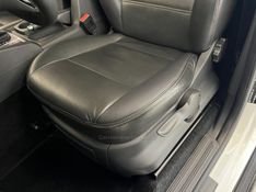 VOLKSWAGEN AMAROK 2.0 TRENDLINE 4X4 CD 16V TURBO INTERCOOLER 2017/2018 ÓTIMA CAR FLORES DA CUNHA / Carros no Vale