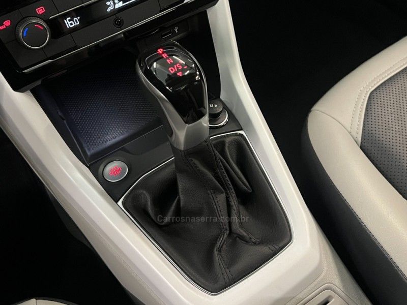 VOLKSWAGEN T-CROSS 1.4 HIGHLINE TSI 16V 2020/2021 ÓTIMA CAR FLORES DA CUNHA / Carros no Vale