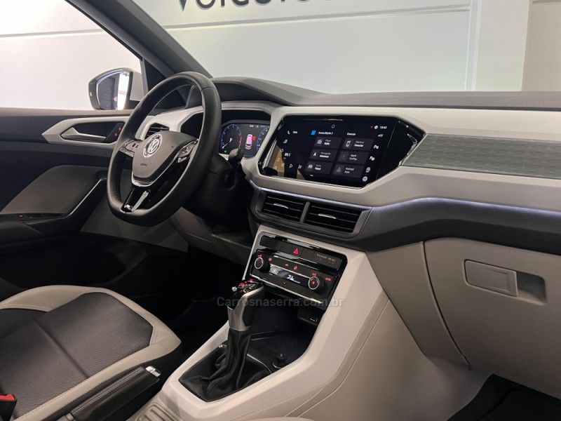 VOLKSWAGEN T-CROSS 1.4 HIGHLINE TSI 16V 2020/2021 ÓTIMA CAR FLORES DA CUNHA / Carros no Vale