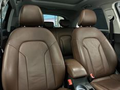 AUDI Q3 1.4 TFSI AMBIENTE S TRONIC 2018/2018 ÓTIMA CAR FLORES DA CUNHA / Carros no Vale