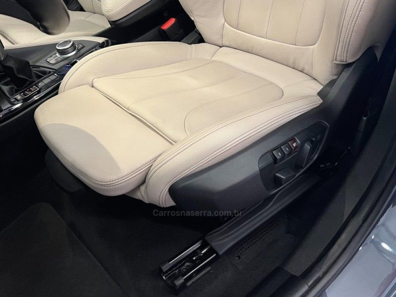 BMW X1 2.0 SDRIVE20I M SPORT PLUS 16V TURBO 2022/2022 ÓTIMA CAR FLORES DA CUNHA / Carros no Vale