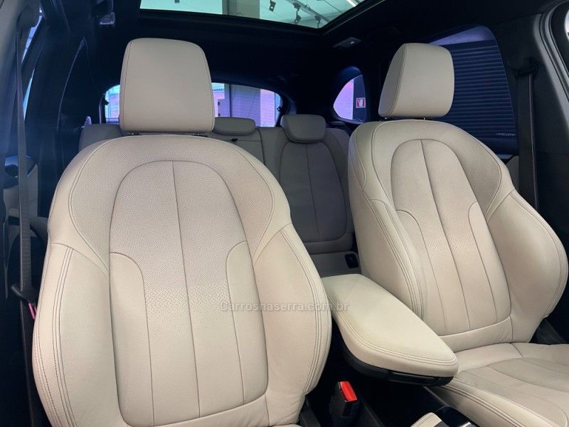 BMW X1 2.0 SDRIVE20I M SPORT PLUS 16V TURBO 2022/2022 ÓTIMA CAR FLORES DA CUNHA / Carros no Vale