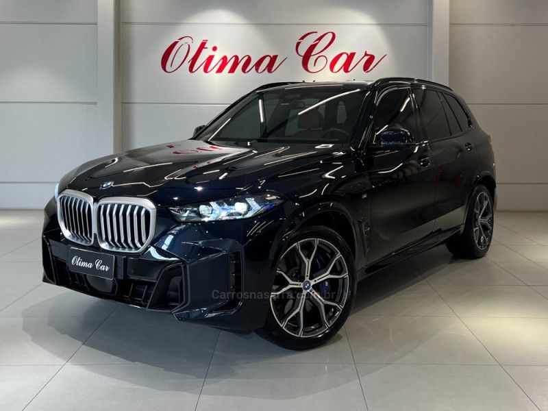 BMW X5 3.0 XDRIVE50E TURBO M SPORT HÍBRIDO 2023/2024 ÓTIMA CAR FLORES DA CUNHA / Carros no Vale BMW X5 3.0 XDRIVE50E TURBO M SPORT HÍBRIDO 2023/2024 ÓTIMA CAR FLORES DA CUNHA / Carros no Vale