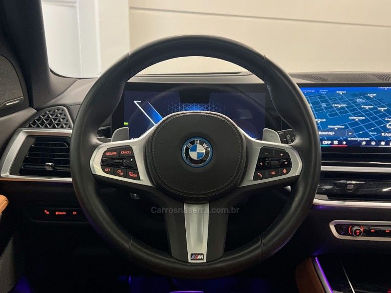 BMW X5 3.0 XDRIVE50E TURBO M SPORT HÍBRIDO 2023/2024 ÓTIMA CAR FLORES DA CUNHA / Carros no Vale BMW X5 3.0 XDRIVE50E TURBO M SPORT HÍBRIDO 2023/2024 ÓTIMA CAR FLORES DA CUNHA / Carros no Vale