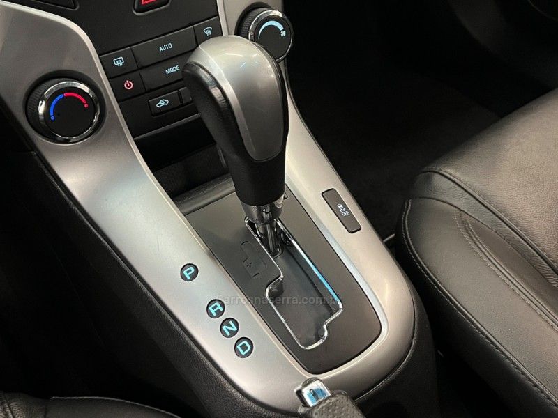 CHEVROLET CRUZE 1.8 LT 16V 2012/2013 ÓTIMA CAR FLORES DA CUNHA / Carros no Vale CHEVROLET CRUZE 1.8 LT 16V 2012/2013 ÓTIMA CAR FLORES DA CUNHA / Carros no Vale