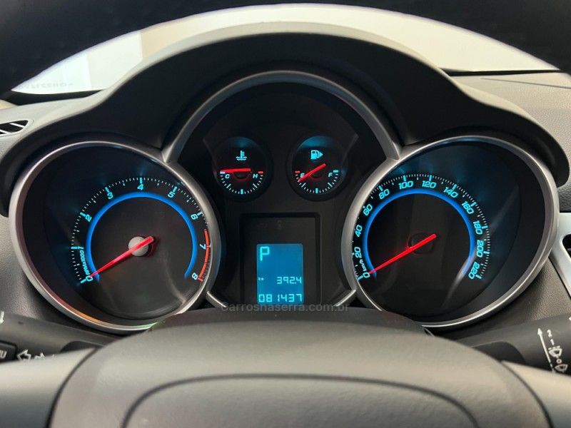 CHEVROLET CRUZE 1.8 LT 16V 2012/2013 ÓTIMA CAR FLORES DA CUNHA / Carros no Vale CHEVROLET CRUZE 1.8 LT 16V 2012/2013 ÓTIMA CAR FLORES DA CUNHA / Carros no Vale