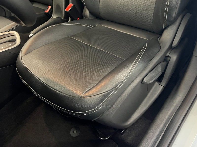 CHEVROLET ONIX 1.0 PREMIER 12V TURBO 2020/2021 ÓTIMA CAR FLORES DA CUNHA / Carros no Vale