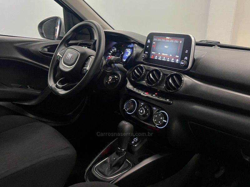 FIAT ARGO 1.3 FIREFLY DRIVE 2024/2025 ÓTIMA CAR FLORES DA CUNHA / Carros no Vale