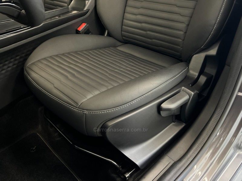 FIAT FASTBACK 1.3 LIMITED EDITION 270 TURBO 2023/2023 ÓTIMA CAR FLORES DA CUNHA / Carros no Vale