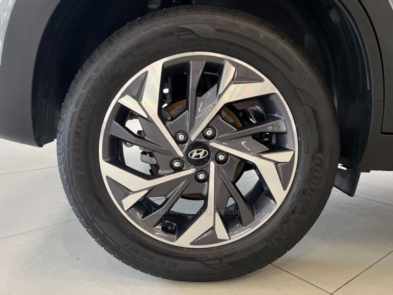 HYUNDAI CRETA 1.0 LIMITED 12V TURBO 2022/2023 ÓTIMA CAR FLORES DA CUNHA / Carros no Vale