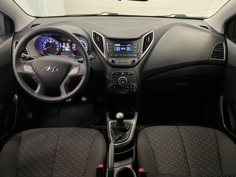 HYUNDAI HB20 1.0 COMFORT PLUS 12V 2017/2017 ÓTIMA CAR FLORES DA CUNHA / Carros no Vale