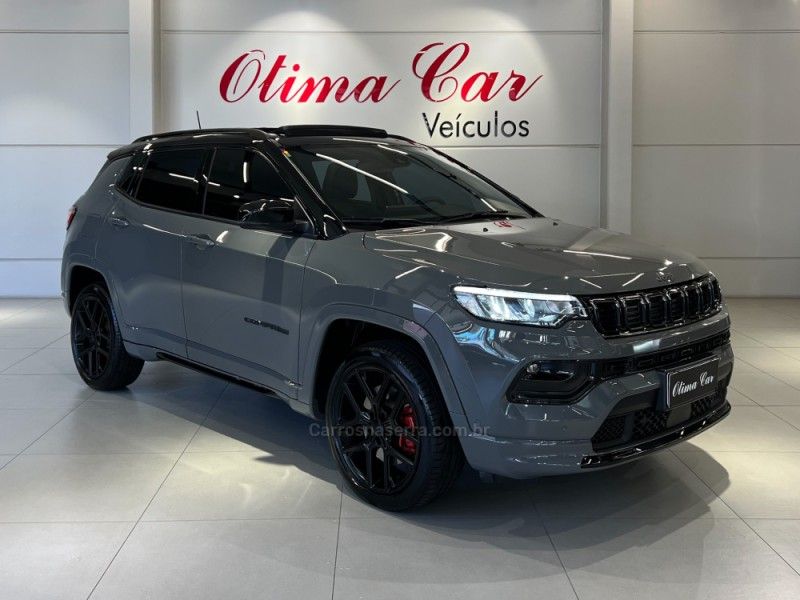 JEEP COMPASS 2.0 HURRICANE BLACKHAWK 4X4 TURBO 2024/2025 ÓTIMA CAR FLORES DA CUNHA / Carros no Vale
