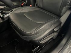 JEEP RENEGADE 1.3 S T270 16V TURBO 4×4 2022/2023 ÓTIMA CAR FLORES DA CUNHA / Carros no Vale