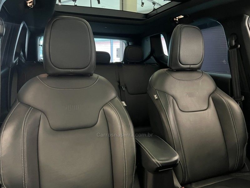 JEEP RENEGADE 1.3 S T270 16V TURBO 4×4 2022/2023 ÓTIMA CAR FLORES DA CUNHA / Carros no Vale