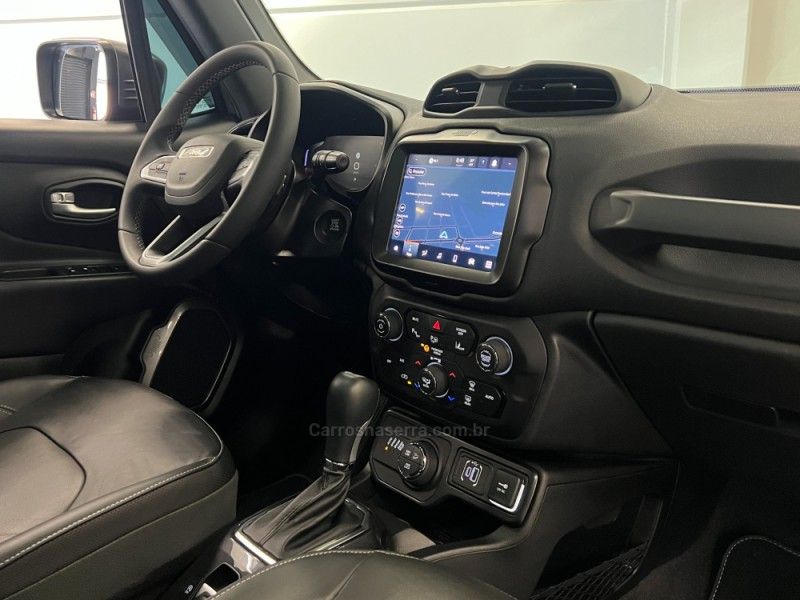 JEEP RENEGADE 1.3 S T270 16V TURBO 4×4 2022/2023 ÓTIMA CAR FLORES DA CUNHA / Carros no Vale