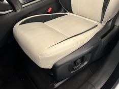 LAND ROVER RANGE ROVER VELAR 3.0 V6 P340 R-DYNAMIC SE 2020/2020 ÓTIMA CAR FLORES DA CUNHA / Carros no Vale