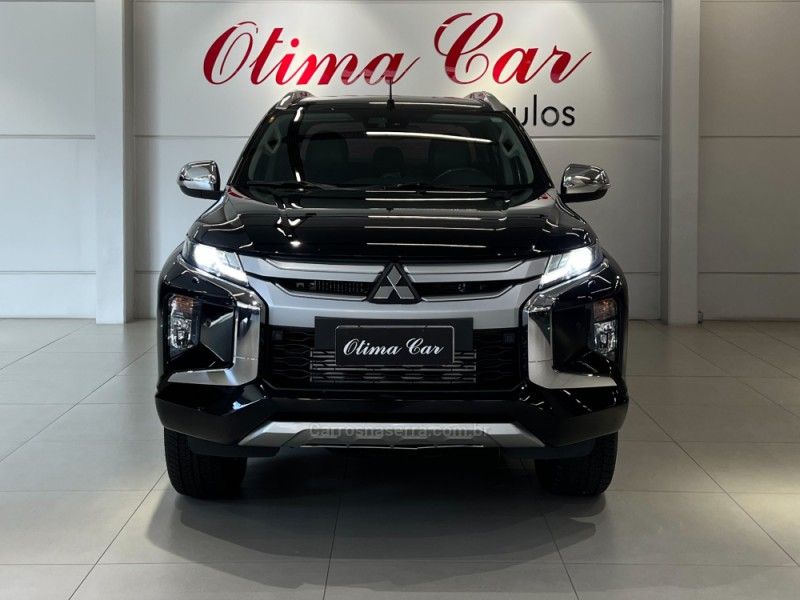 MITSUBISHI L200 TRITON 2.4 16V TURBO SPORT HPE TOP CD 4X4 2021/2022 ÓTIMA CAR FLORES DA CUNHA / Carros no Vale